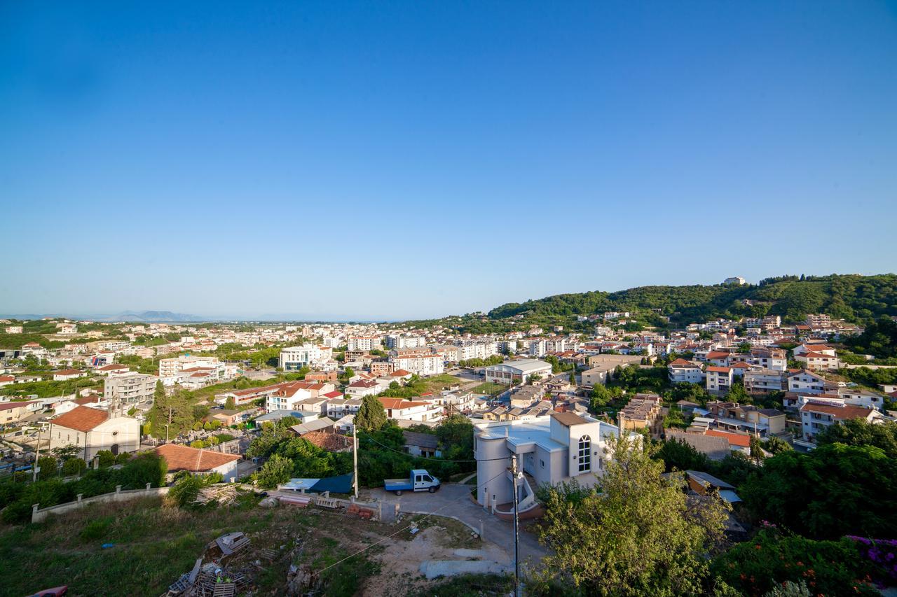 Apartments Rex Ulcinj Exterior photo